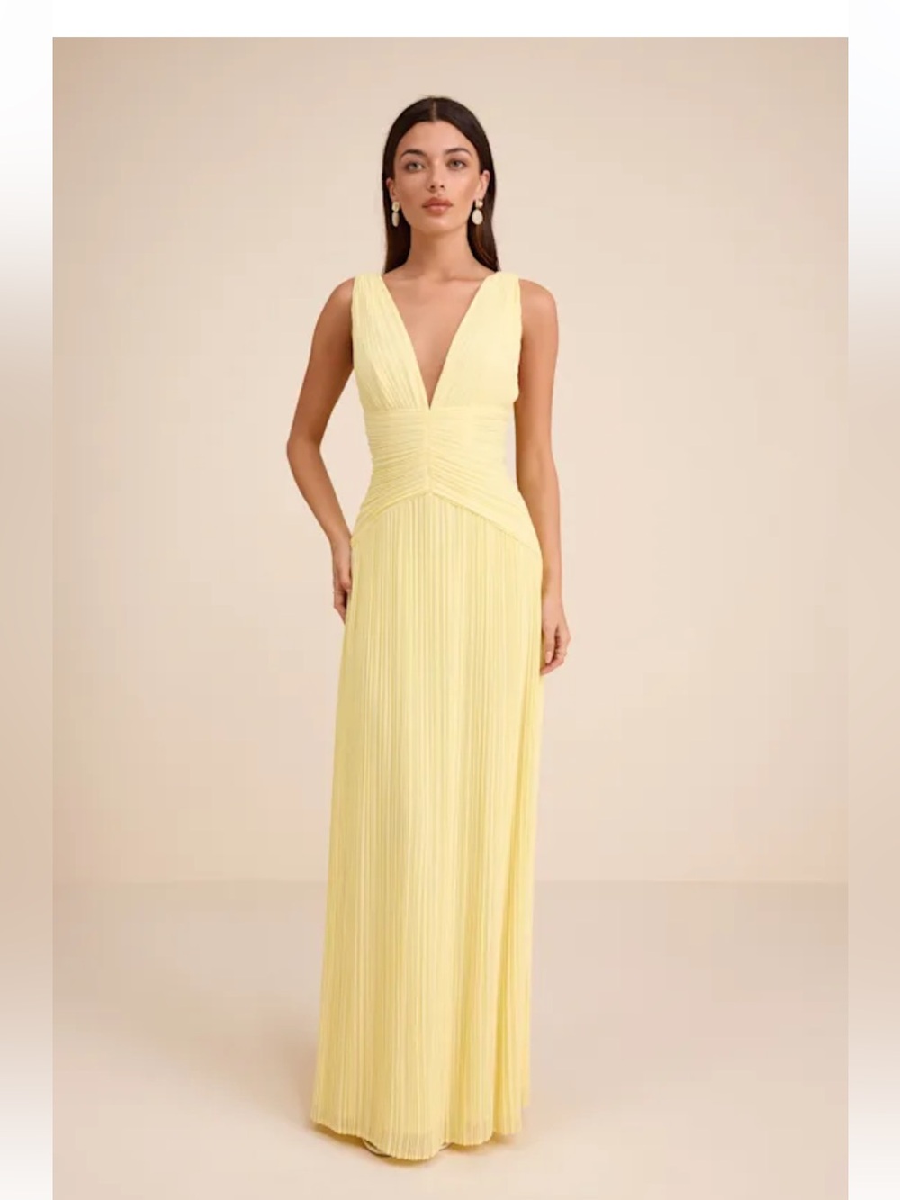 Kelina Light Yellow Pleated Drop Waist Maxi Dress
Lulus